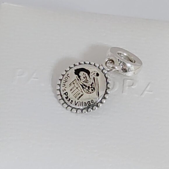 Pandora Johns Pass Pelican Exclusive Dangle Charm with box - Picture 4 of 6